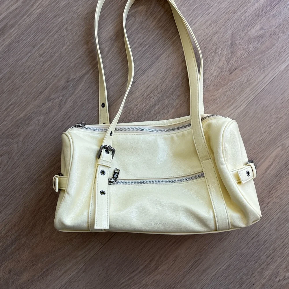 Samo Ondoh Museum Bag in Yellow - Picture 1 of 4
